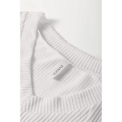 White Solid Color Corded Drop Shoulder 3/4 Sleeve V Neck Top
