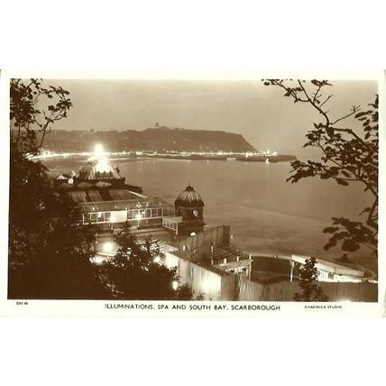 Yorkshire SCARBOROUGH Illuminations Postcard (Chadwick GBS 68)