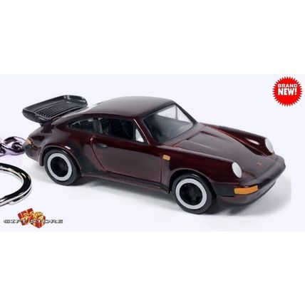 VERY RARE KEYCHAIN DARK RED PORSCHE 911 CARRERA TURBO GREAT GIFT NOVELTY