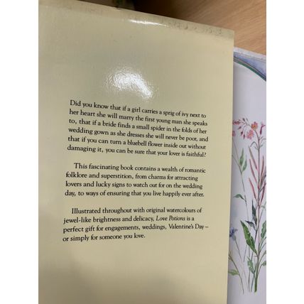 1987 "LOVE POTIONS - A BOOK OF CHARMS & OMENS" VINTAGE HARDBACK BOOK (P3)