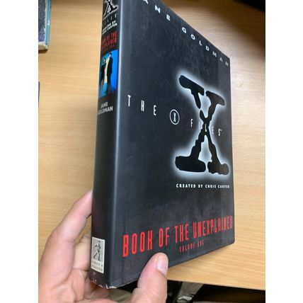1996 JANE GOLDMAN THE X-FILES - BOOK OF THE UNEXPLAINED 1.3kg HARDBACK BOOK (P7)