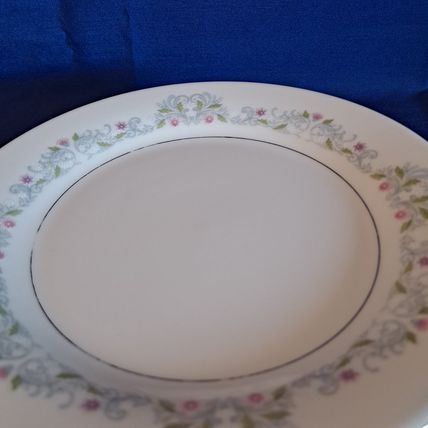 Vintage Lot 4 Crown Ming Fine China WINDSOR SALAD PLATES Jiang Shiang 7 1/2"
