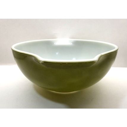 Lime Green 2 1/2Qt Pyrex Cinderella Mixing Serving Bowl 1960's Ovenware Vintage