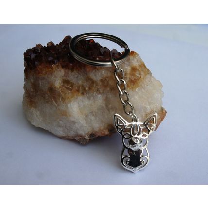 CHIHUAHUA SILVER METAL KEY RING IN VELVET GIFT BAG