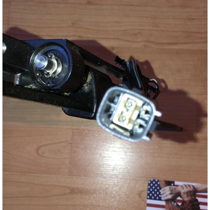 Volvo C70 Convertible Top Latch + Microswitch Right RH 8614954 9474910