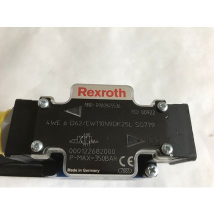 NEW REXROTH R900945536 HYDRAULIC SOLENOID VALVE 4WE 6 D62/EW110N9DK25L SO779,SC