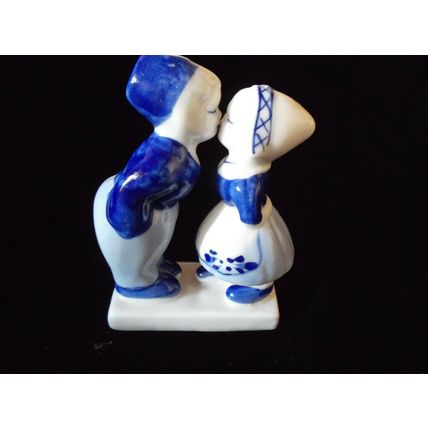 Blue and White Kissing Couple Figurine Holland