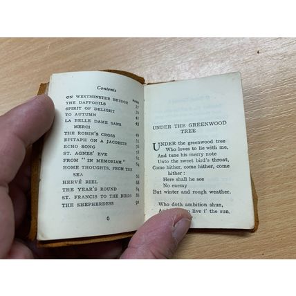 RARE* c1920s ALICE MEYNELL "THE SCHOOL OF POETRY" MINIATURE LEATHER BOOK (LL)