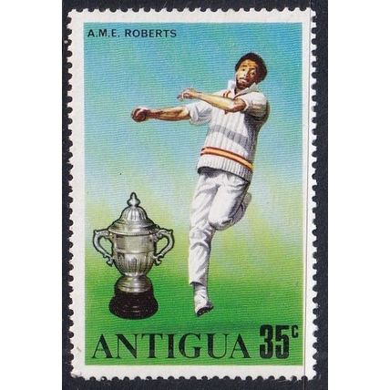 Antigua 1975 SG 467 UMM - Sport/Cricket (E-367 (4))