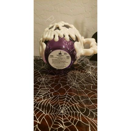 DISNEY MICKEY HALLOWEEN PARTY OOGIE BOOGIE BASH PURPLE POISON APPLE MUG CUP~NEW~