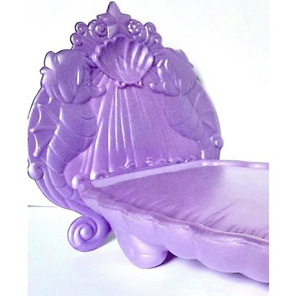2000's BARBIE BED / DIVAN - PINK / MAUVE COLOUR - 31 X 17 cm VERY GOOD
