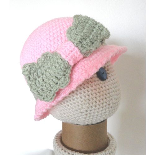 Hat #H06 girls crochet wide brim and bow 6 - 10 years