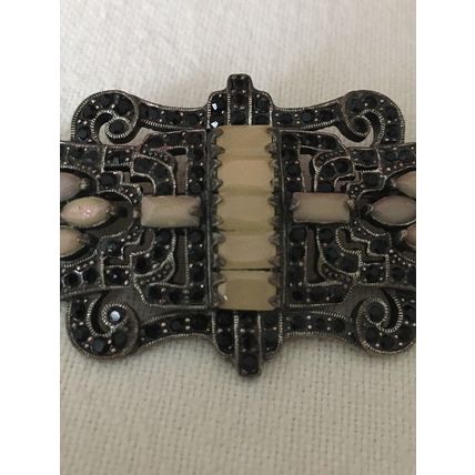 Stunning UTERQUE Italian Costume Brooch