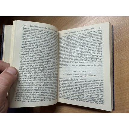 VINTAGE ALEXANDRE DUMAS THE VICOMTE DE BRAGELONNE FICTION FAUX LEATHER BOOK (P3)
