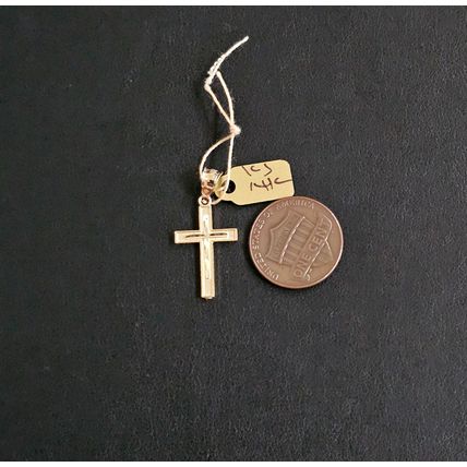 14k gold pendant
