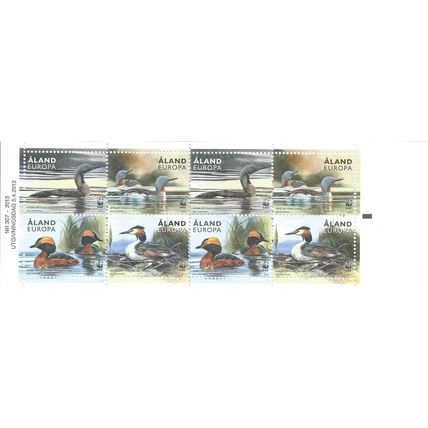 Mi MH 21: World Wildlife Fund: Grebes