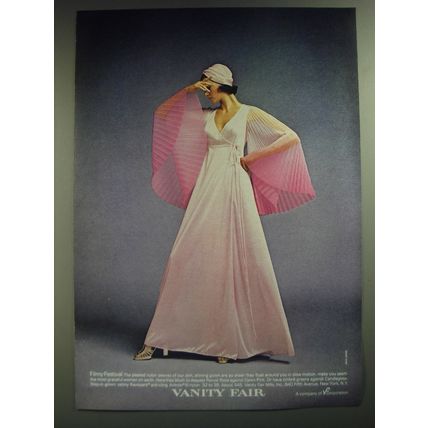 1974 Vanity Fair Sleepwear Advertisement - photo by Neal Barr - Filmy Festival