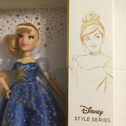NEW Disney Style Series Ultimate Princess Celebration Cinderella Doll