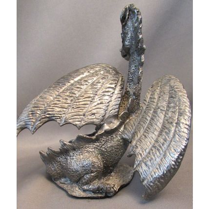 Vintage DRAGON HEART Pewter Dragon with Gold Heart Pewter Figurine TSR D&D