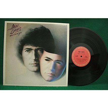 Mac Davis - Who’s Lovin’ You - FC 38950 - NM