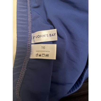 1pc St. John's Bay Women's Swim Skirt with Attached Insert Size 16 Blue