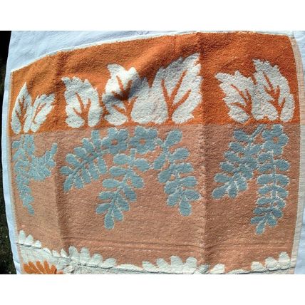 VINTAGE OSMAN TOWEL IN NORMANDIE DESIGN