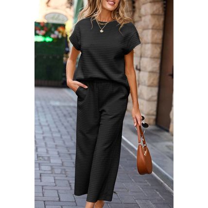 Black Solid Color Textured Short Sleeve Top and Casual Pants Set