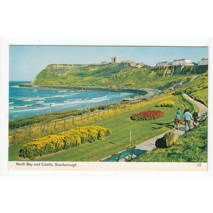 North Bay and Castle Scarborough Postcard Yorkshire 12