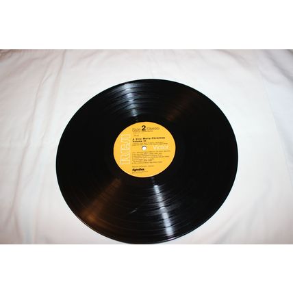 A VERY MERRY CHRISTMAS VOLUME VI-Various Artists Limited Edition LP GRANTS ST