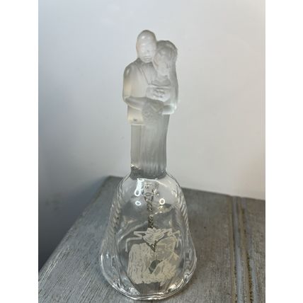 Bell Wedding Couple Crystal Collectible Display