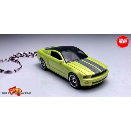 RARE KEYCHAIN LIME GREEN FORD MUSTANG GT NEW CUSTOM Ltd LIMITED GREAT GIFT