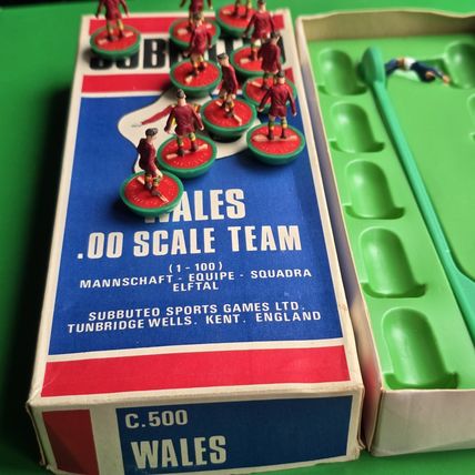 Subbuteo Ref 319 WALES HW Heavyweight Team In C500 JUBILEE Box
