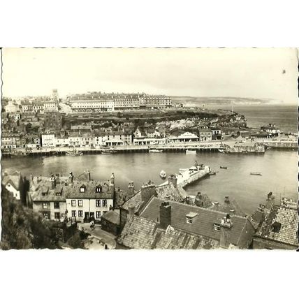 Yorkshire WHITBY West Cliff Postcard (Valentine K.8416)