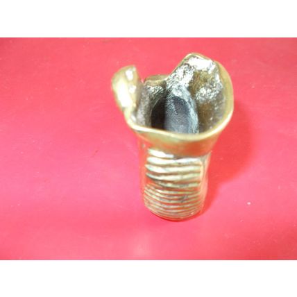 BRASS/ MATCH HOLDER STRIKER ON HEEL CORFE CASTLE (23/05)