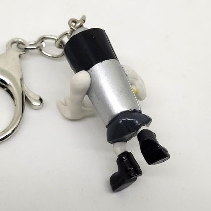 Energizer Battery Mascot Keychain (Bruce Lee Nunchaku Pose) -2000s Mr. Energizer