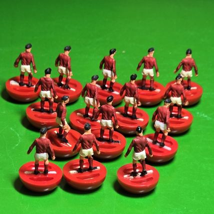 Subbuteo HW Heavyweight Rugby Team R6 Wales HW FIGURES