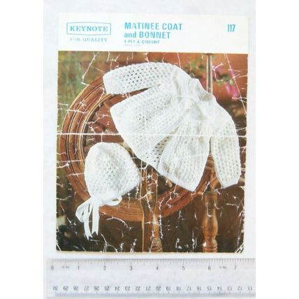 Vintage: Keynote 117 matinee coat & bonnet, 4 ply & QK