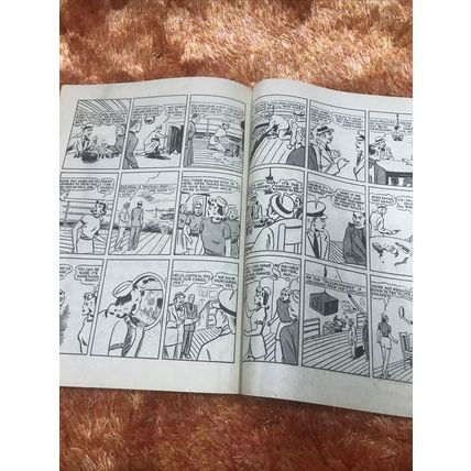 The Phantom Vintage Comics No 746 Collectable