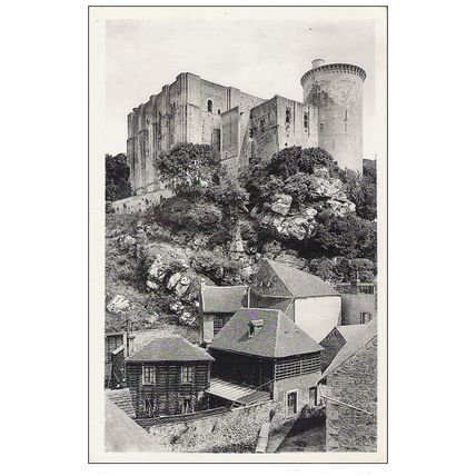 14 - Falaise - Le château