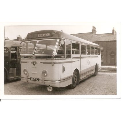Black & White Photograph of Maidstone & District Motor Services Ltd. - OKO 30