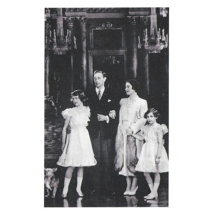 Postcard King George VI Queen Elizabeth Princess Margaret Royal - Nostalgia