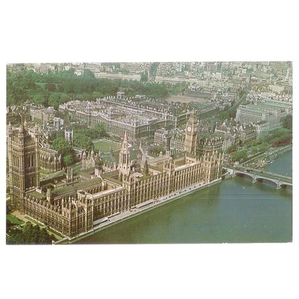 HOUSES OF PARLIAMENT, WESTMINSTER, LONDON . used vintage postcard. 1971 pm pgc =