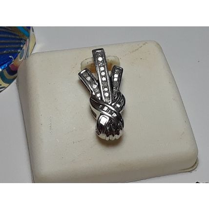 Natural .25ctw Rd&Baguette Diamond dual bail option10Kt WG channel Pendant#17466