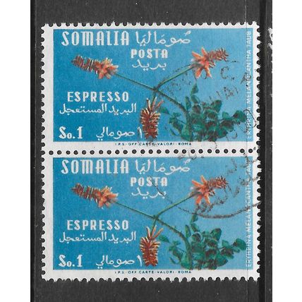 SOMALIA 1955 EXPRESS FLOWER 1s USED PAIR VERTICAL