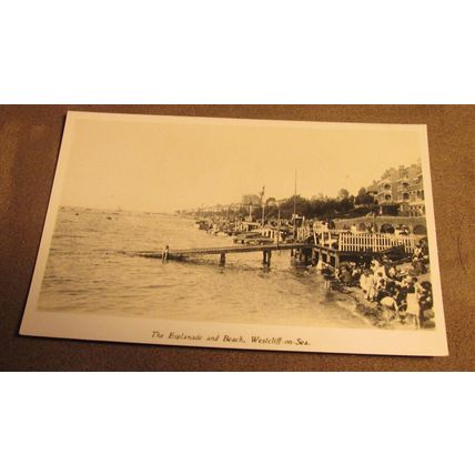Pelham Real Photo Postcard -Pretty Beach scene - Westcliff On Sea Nr Southend