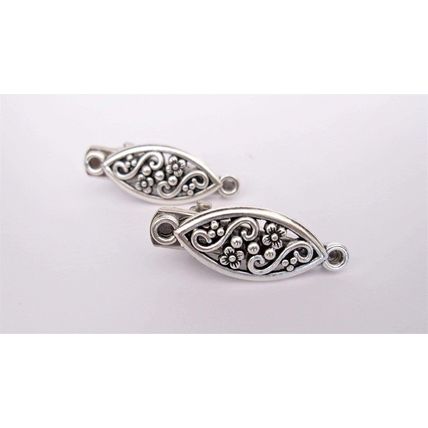 2 small silver scroll and flower metal alligator hair clip for fine thin hair