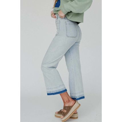 Beau Blue Acid Wash Contrast Edge Pocketed Cropped Jeans