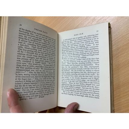 1940 KENNETH GRAHAME "DREAM DAYS" ERNEST H SHEPARD ARTWORK HARDBACK BOOK (P3)