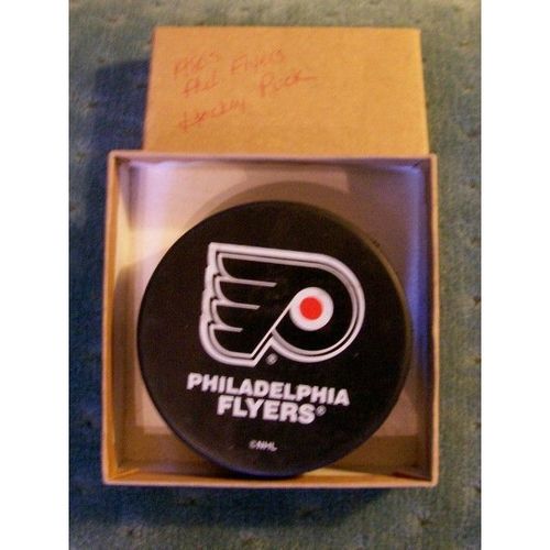 Vintage Philadelphia Flyers 1980's Official Hockey Puck in Original Box