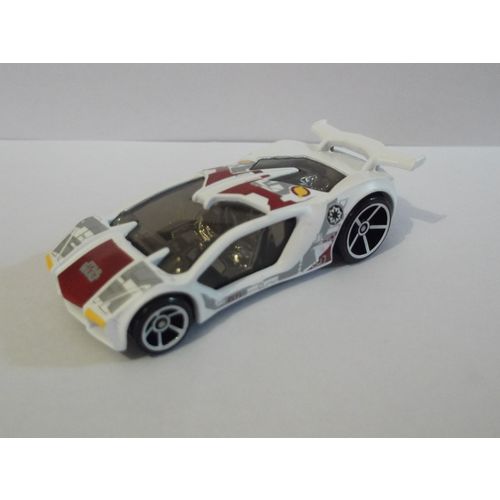 hotwheels star wars impavido (white) good condition zz